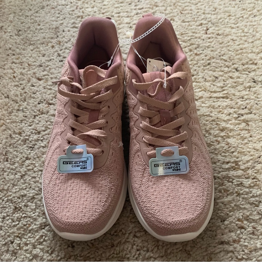 Pink shoes 10w women’s